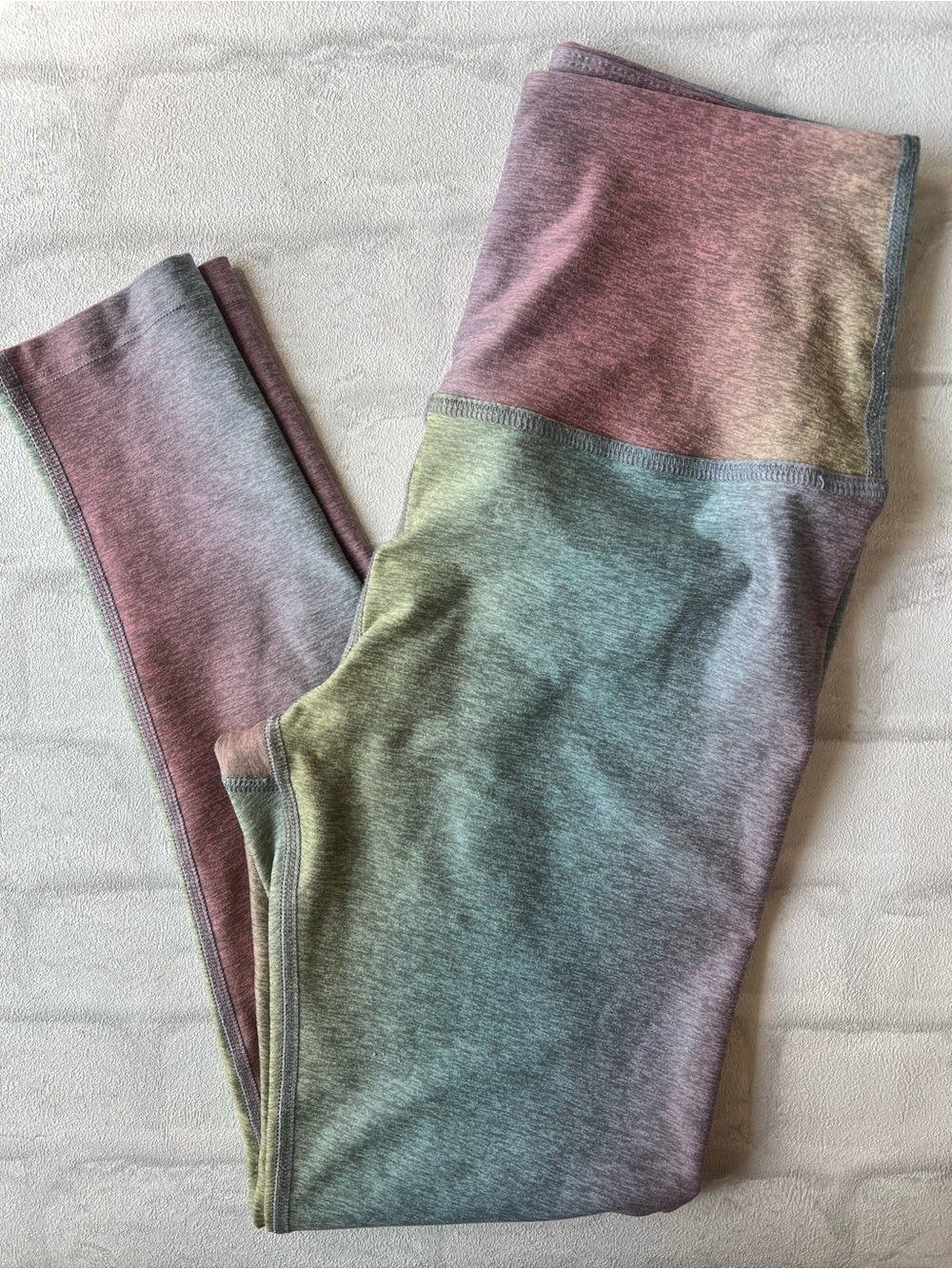 Beyond Yoga Rainbow High Waist Leggings athleisure activewear medium